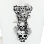 Череп-колонна