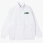 Ветровка с капюшоном