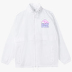 Ветровка с капюшоном