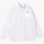 Ветровка с капюшоном