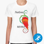 Женская спортивная футболка