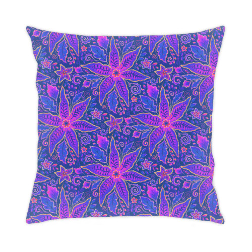 Подушка с принтом Бали батик