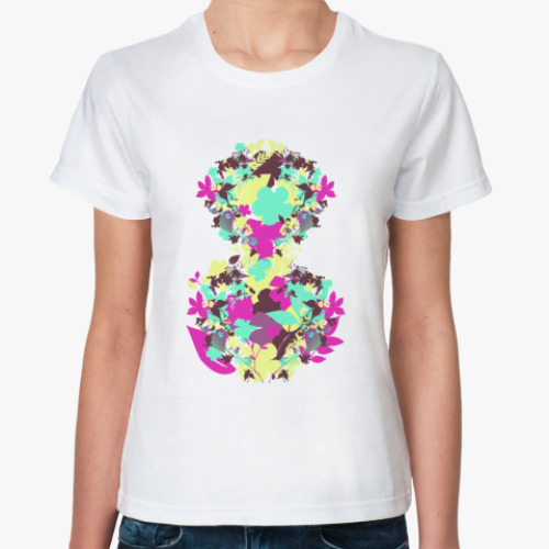 Классическая футболка с принтом 8 марта