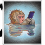 Обезьяна с мобильником