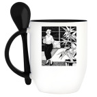 Кружка с ложкой