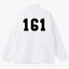 Ветровка с капюшоном