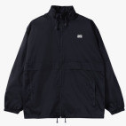 Ветровка с капюшоном