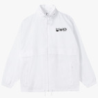 Ветровка с капюшоном