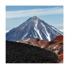 Вулканы, летний пейзаж полуострова Камчатка