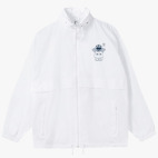 Ветровка с капюшоном