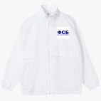 Ветровка с капюшоном