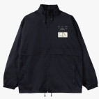 Ветровка с капюшоном