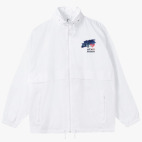 Ветровка с капюшоном