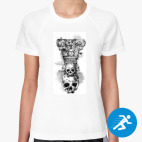 Женская спортивная футболка