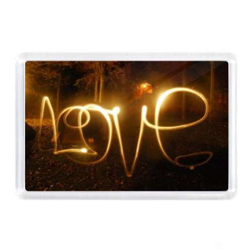 Магнит с принтом Love