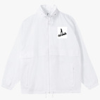 Ветровка с капюшоном