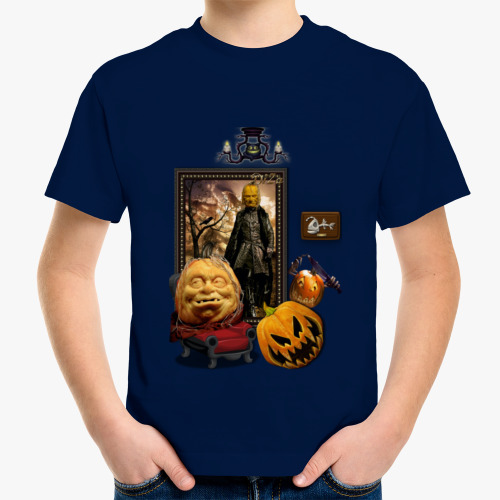 Детская футболка с принтом Фамильный портрет в готическом интерьере