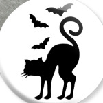 Кот и летучие мыши