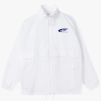 Ветровка с капюшоном