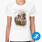 Женская спортивная футболка