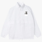 Ветровка с капюшоном