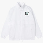 Ветровка с капюшоном