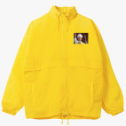 Ветровка с капюшоном