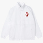 Ветровка с капюшоном