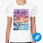 Женская спортивная футболка