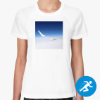 Женская спортивная футболка