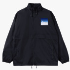 Ветровка с капюшоном