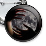 Обнимашки с Луной