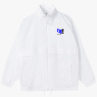 Ветровка с капюшоном