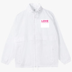 Ветровка с капюшоном