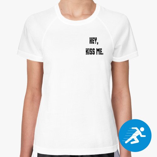 Женская спортивная футболка hey, kiss me.