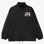 Ветровка с капюшоном