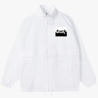 Ветровка с капюшоном