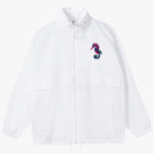 Ветровка с капюшоном