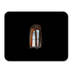 Окно разрушенного храма