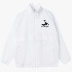 Ветровка с капюшоном