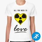 Женская спортивная футболка