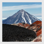 Вулканы, летний пейзаж полуострова Камчатка
