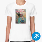 Женская спортивная футболка