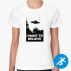 Женская спортивная футболка