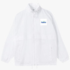 Ветровка с капюшоном