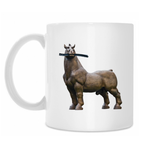 Кружка с принтом Конь жует рельсу