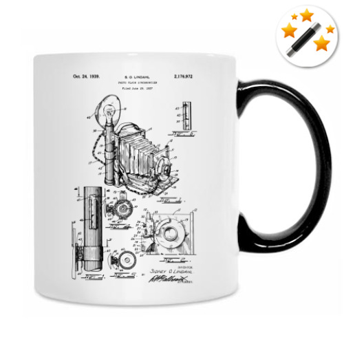 Кружка-хамелеон с принтом Винтажная камера Патент