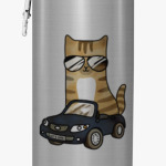 Крутой кот за рулём автомобиля