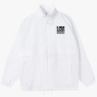 Ветровка с капюшоном