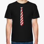 Классическая футболка Галстук в косую полоску.